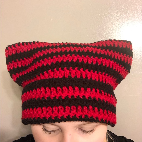 Black and Red Crochet Cat Ear Beanie - Picture 4 of 4